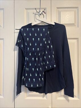 Navy Pajama Set with Auqa Seahorse Print